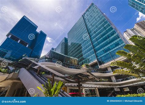 Branches of Super 8 in Taguig City, Metro Manila .